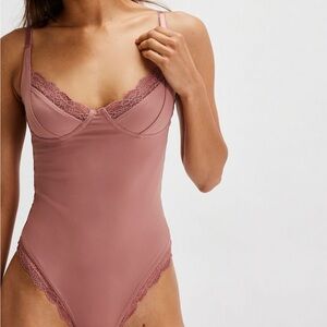Free People Elegant Mauve Rose Bustier Bodysuit with Lace